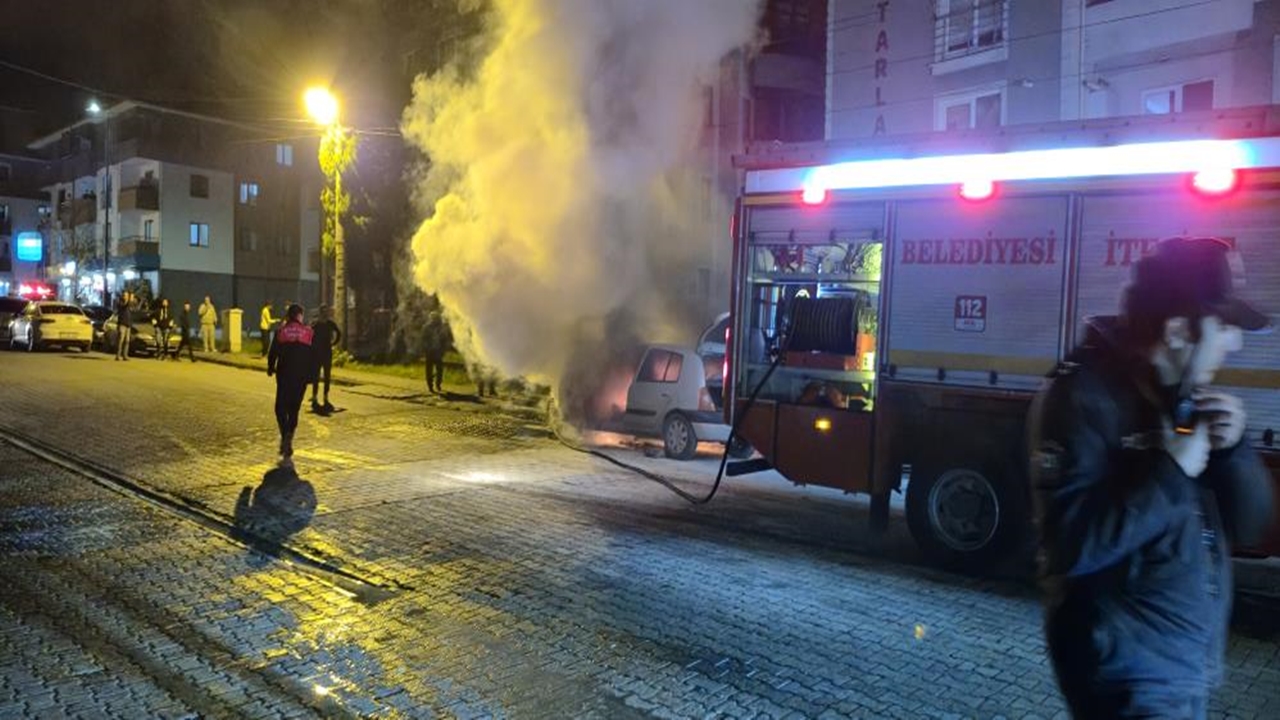 Bartın Otomobil Yangın Itfaiye (2)