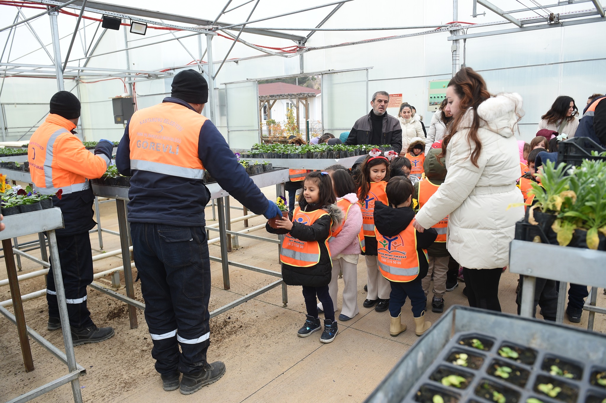 Çocuklar Kastamonu Belediyesi’yle Doğayı Keşfetti 4-3