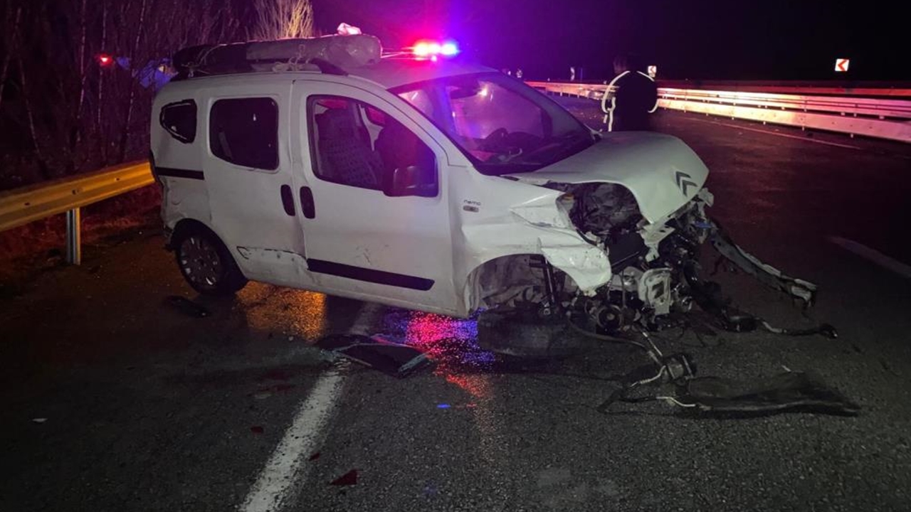 Çorum Emniyet Şeridi Kaza (2)