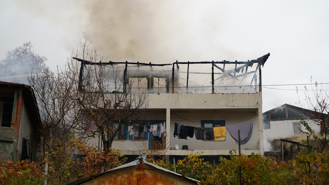 Çorum Yangın Alev Alev (1)