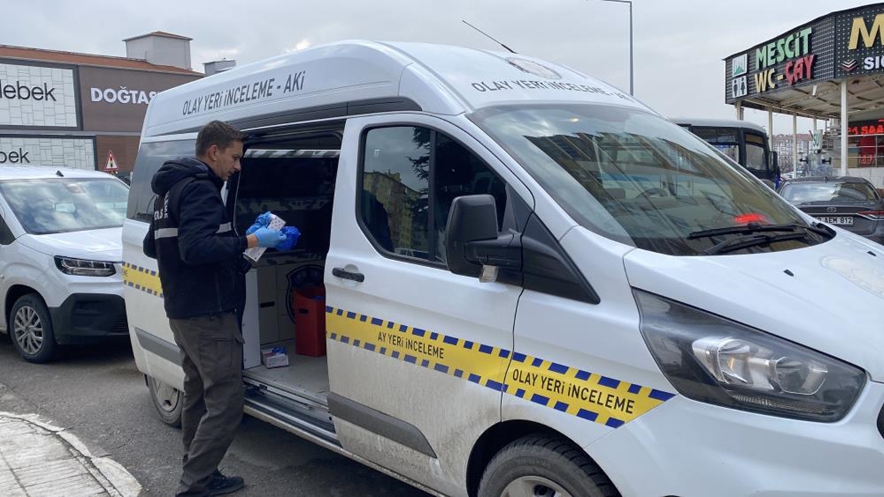 Çorumda 8'Inci Kattan Düştü Hayatını Kaybetti (4)