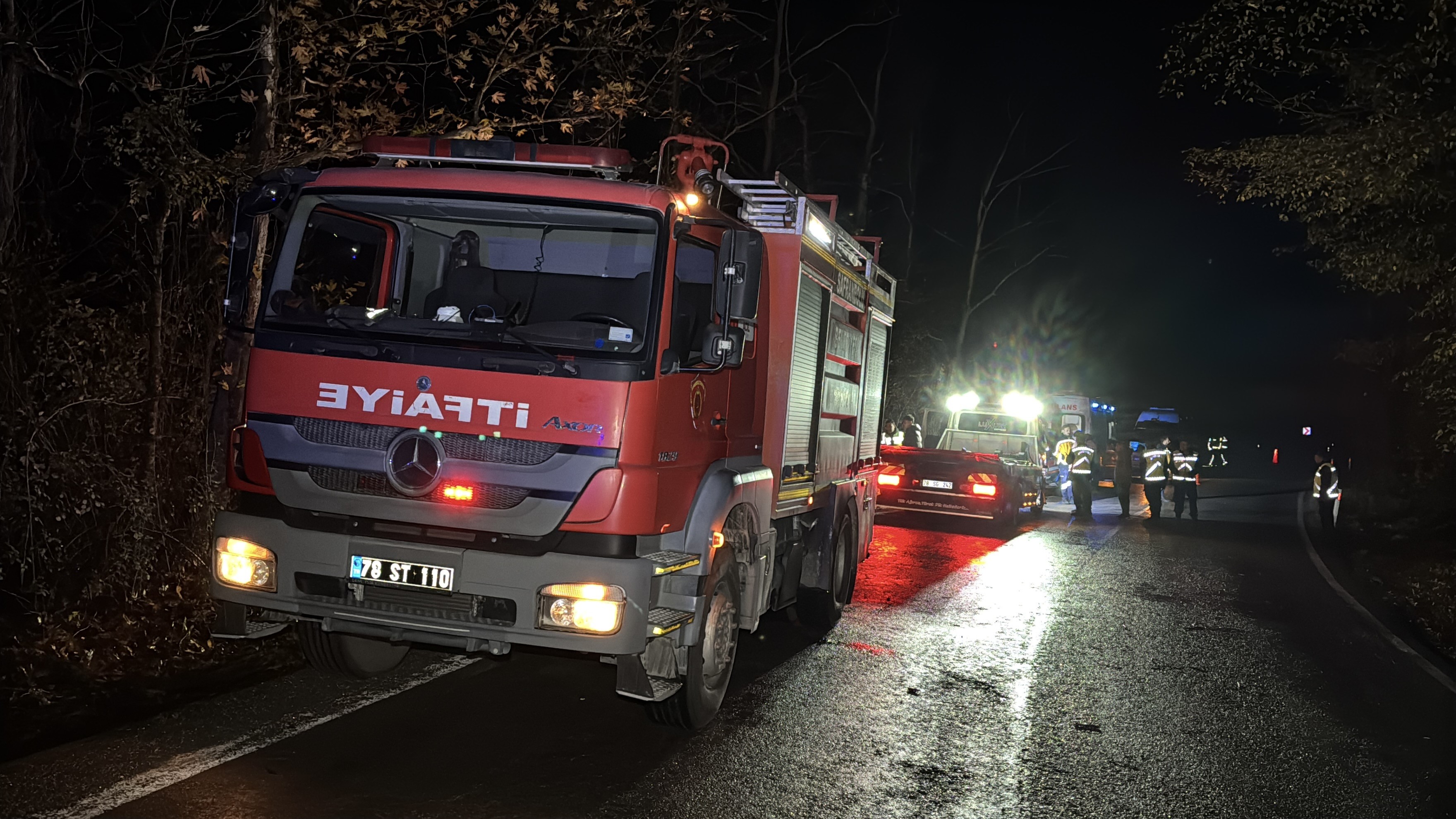 Feci Kaza Sürücü Yanarak Hayatını Kaybetti 8
