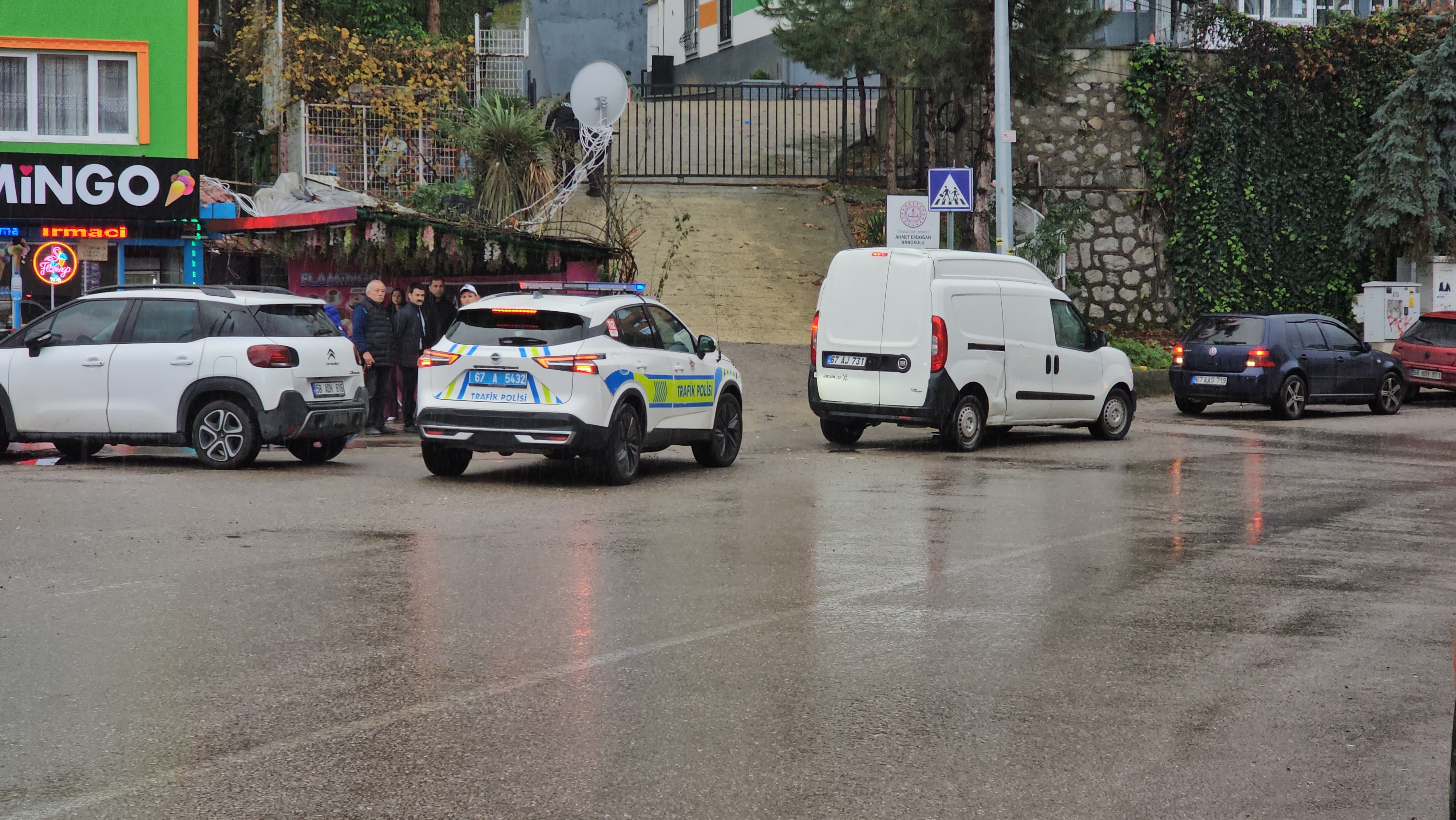 Feci Olay Kayan Kamyonet 4 Yaşındaki Çocuğun Ölümüne Yol Açtı! 8