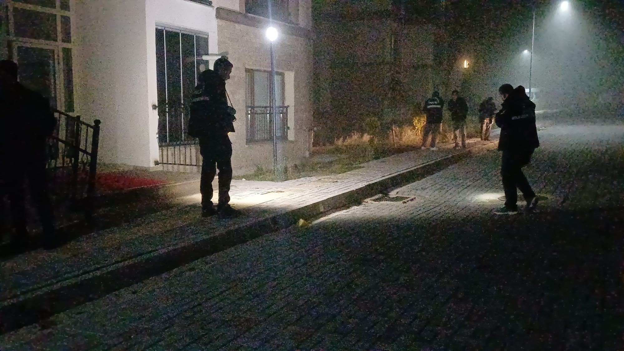 Feci Olay Otomobile Silahlı Saldırı Düzenlendi 4