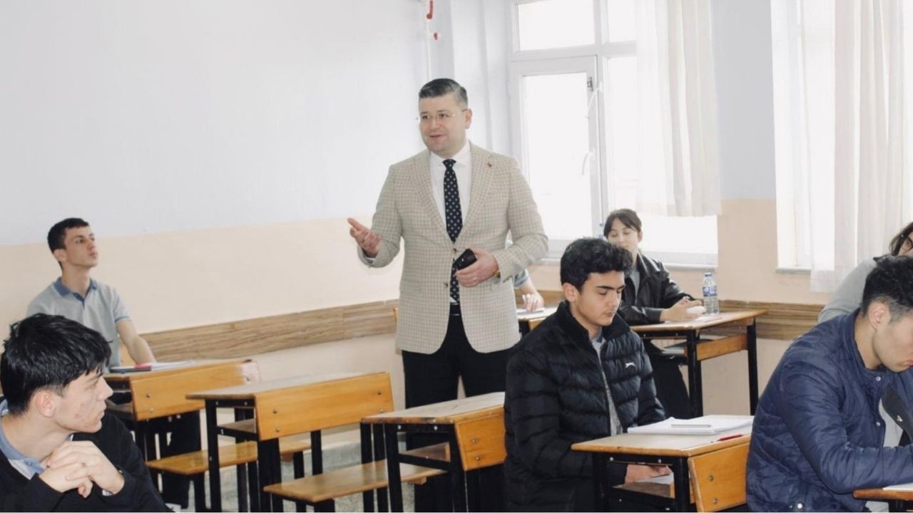 İnebolu Kaymakamı Uçar Öğrencileri Dinledi (1)