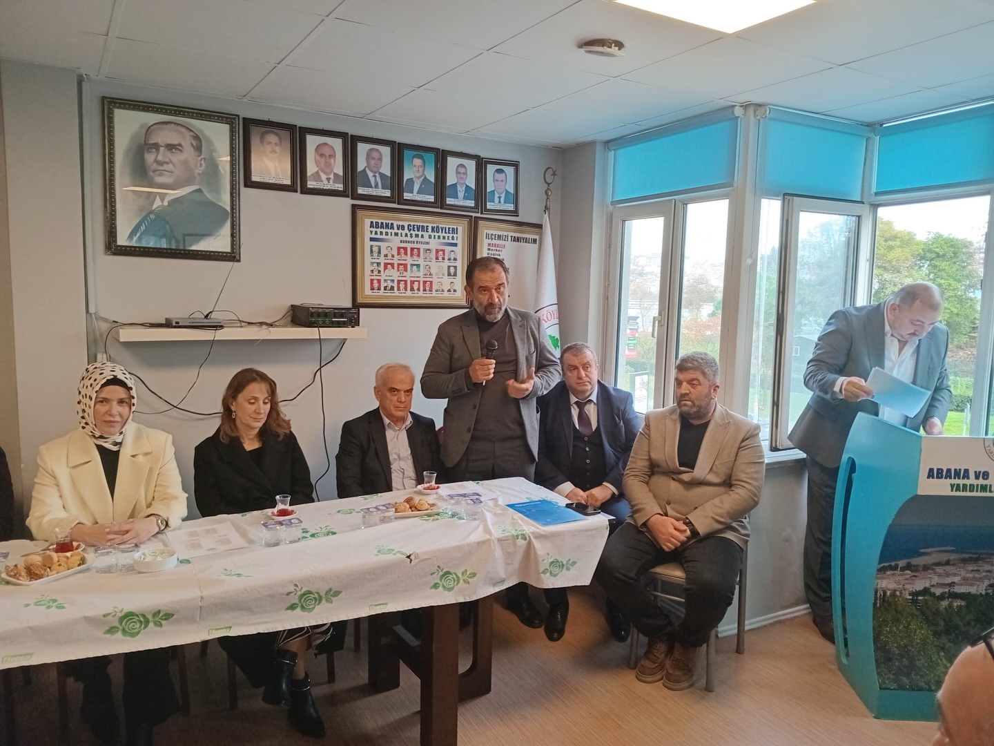 İstanbul'da Genel Kurul Yapıldı Abana Ve Çevre Köyleri Derneği'ne 3. Kez Başkan Seçildi 8