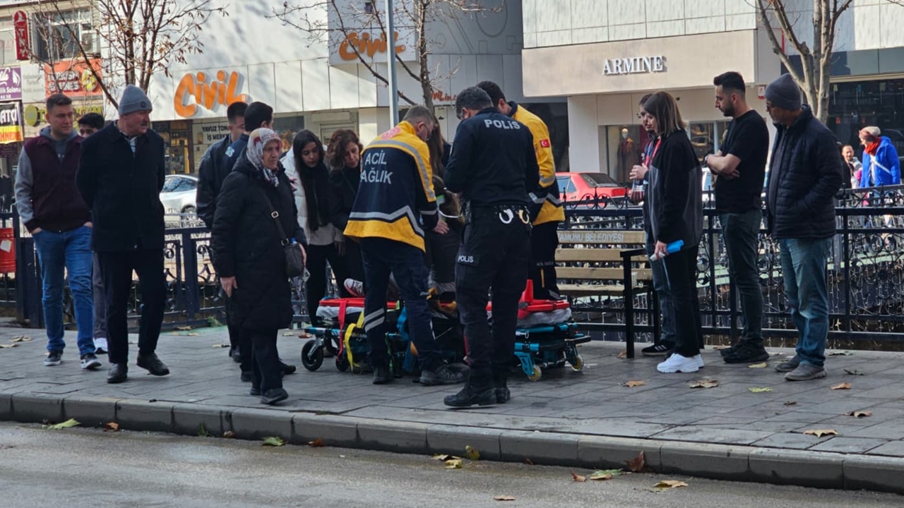 Kastamonu Da Motosiklet Kazası Ambulans (2)