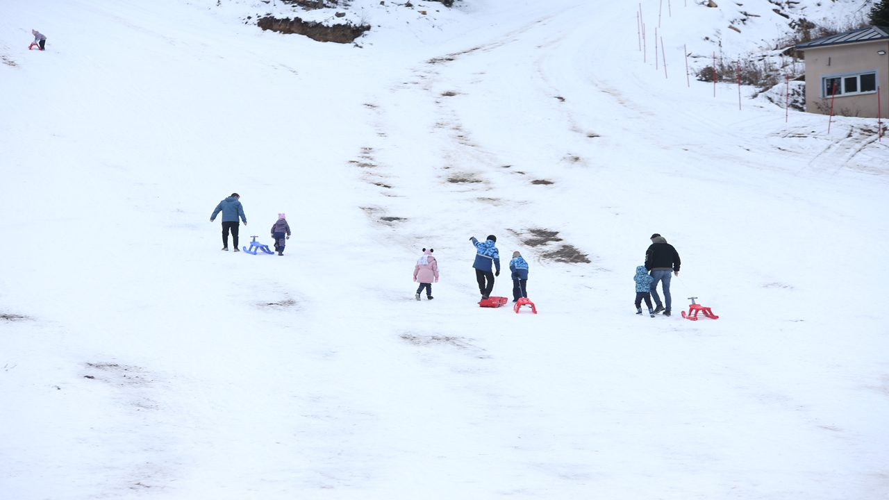 Kastamonu Ilgaz Dagı Kayak Merkezi Gün Sayıyor (4)