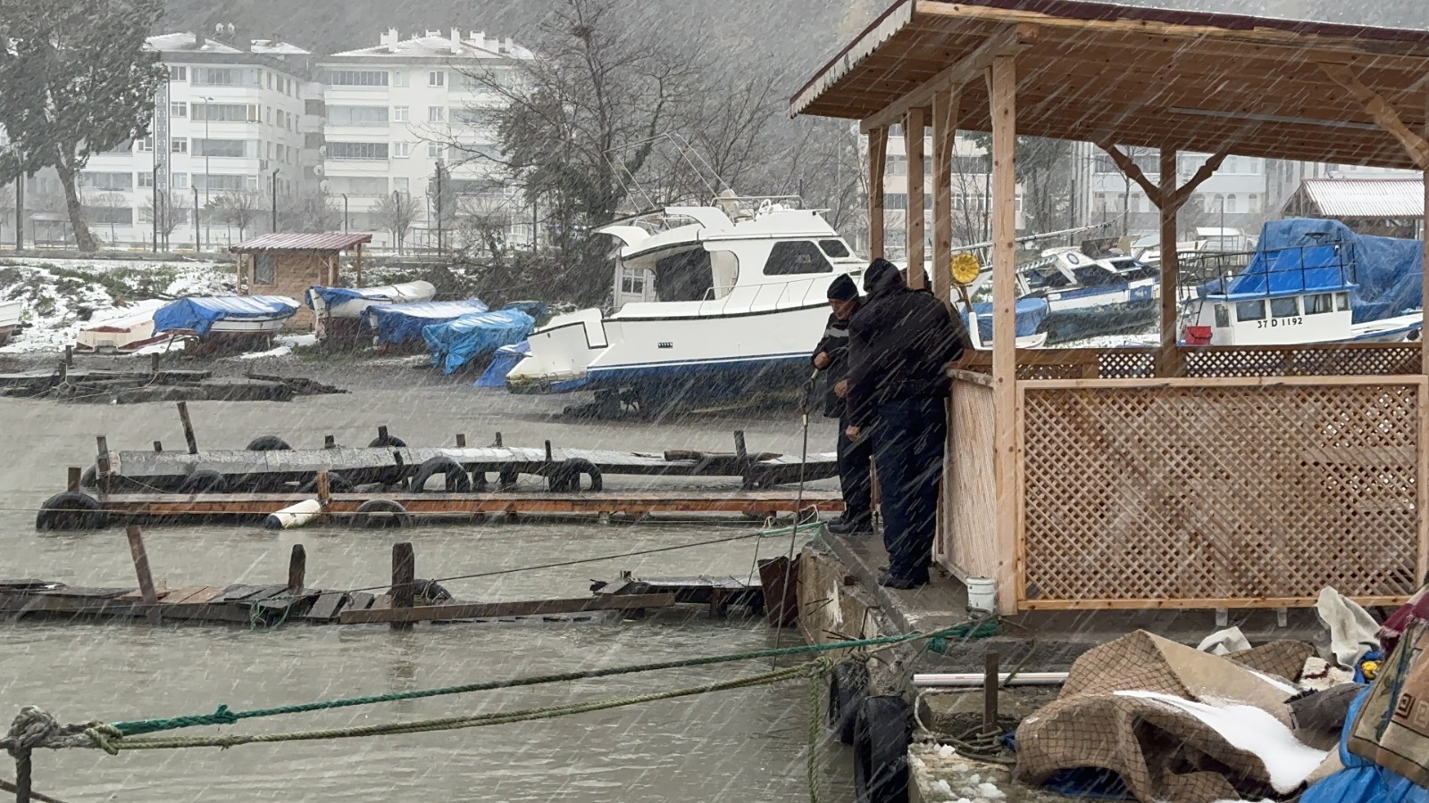 Kastamonu Sahilinde Fırtına Sahil Şeridine Zarar Verdi 44