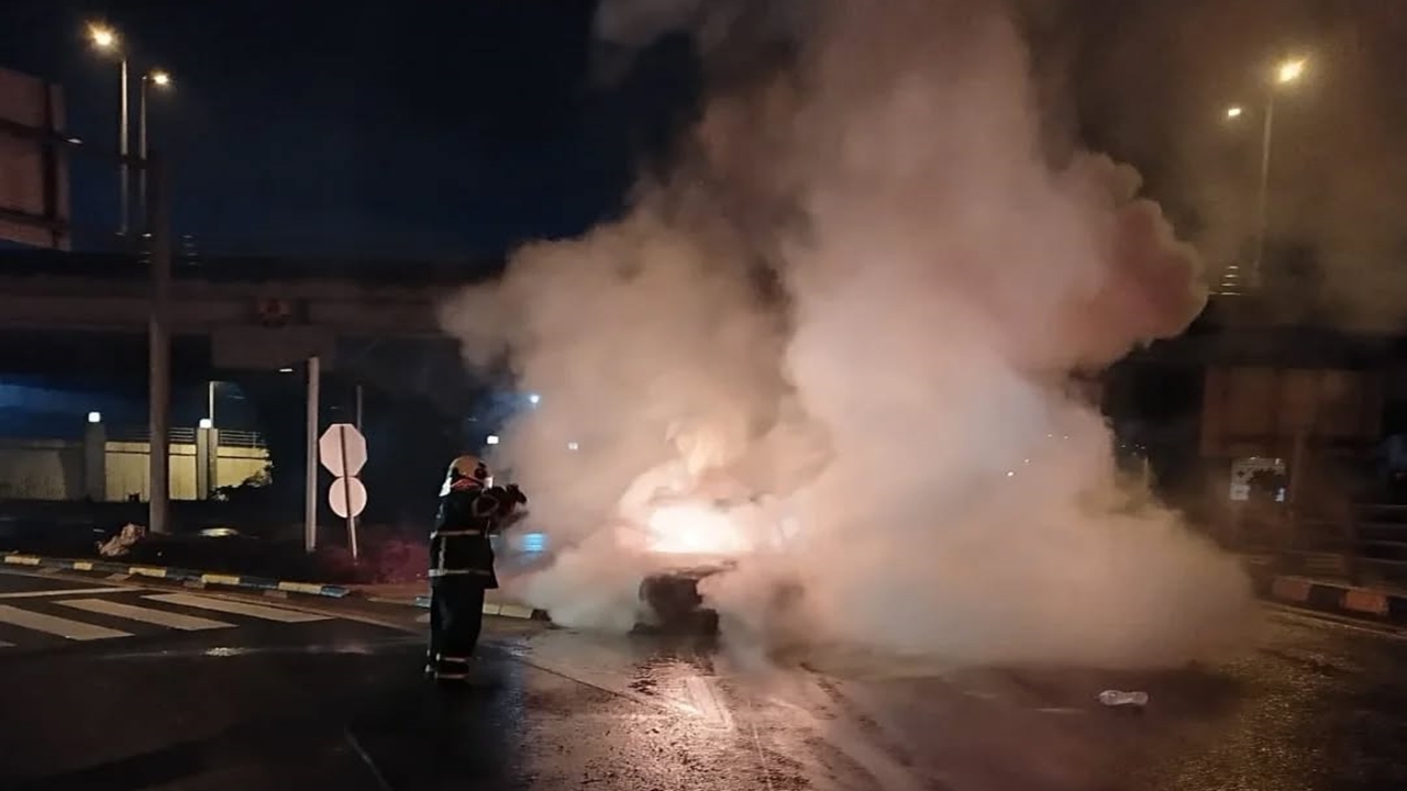 Kastamonu Sunta Otomobil Yangını (4)