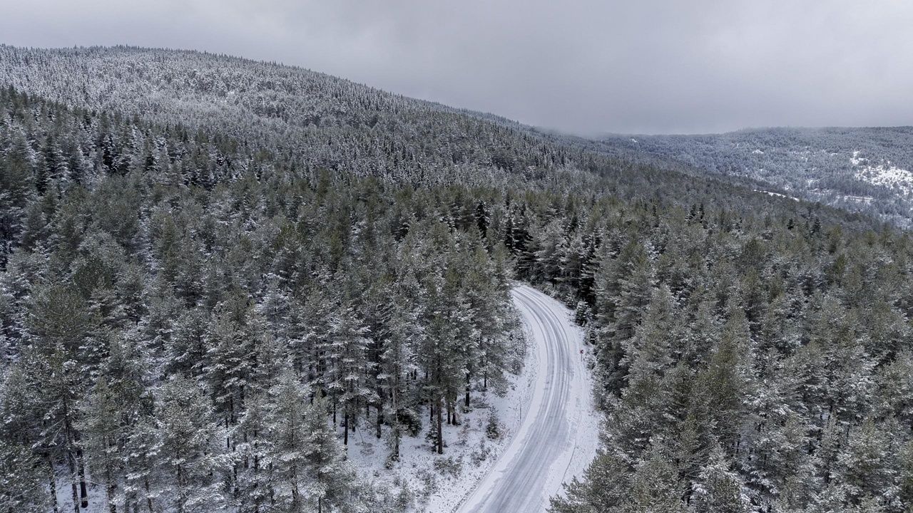 Kastamonu Taşköprü Beyaz Örtü Kar Yağışı (3)