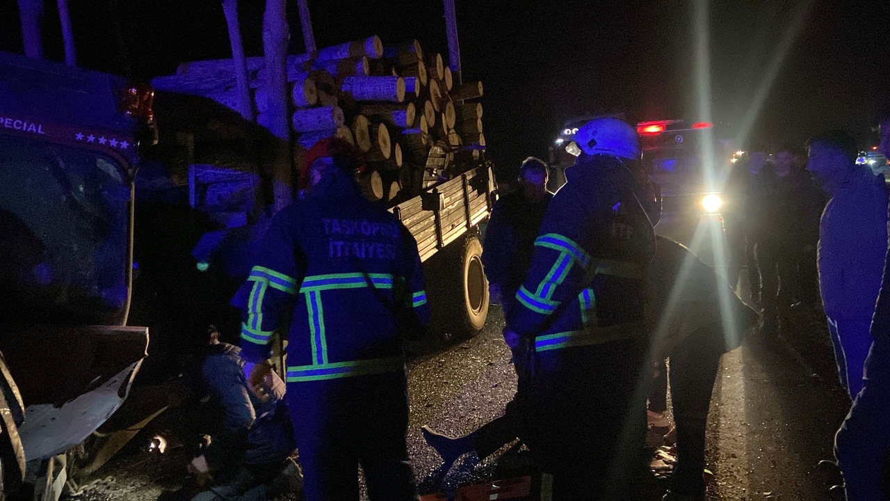 Kastamonu Taşköprü Yolu Kaza (8)