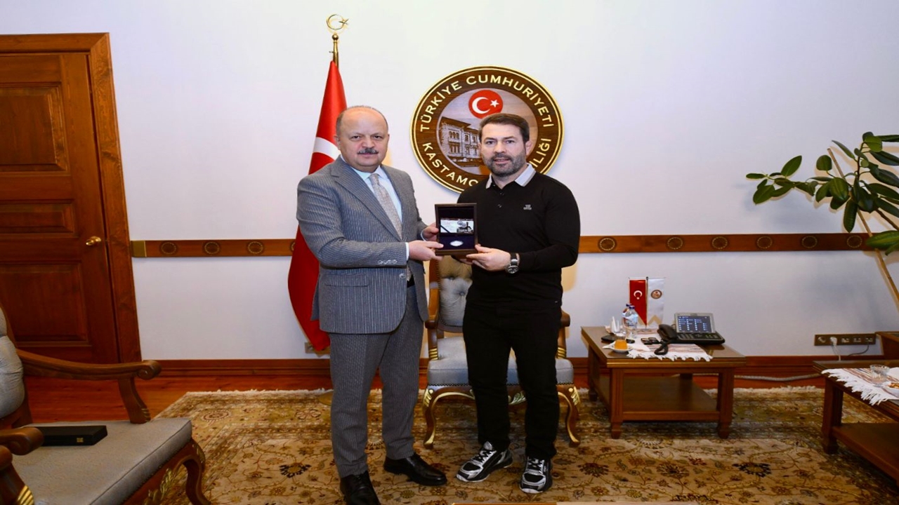 Kastamonu Valisi Taha (3)