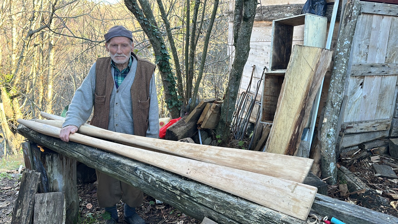 Kastamonu'da 15 Yıldır Yapıyor Sandal Kürekleri Ustanın Elinden Çıkıyor! 2222