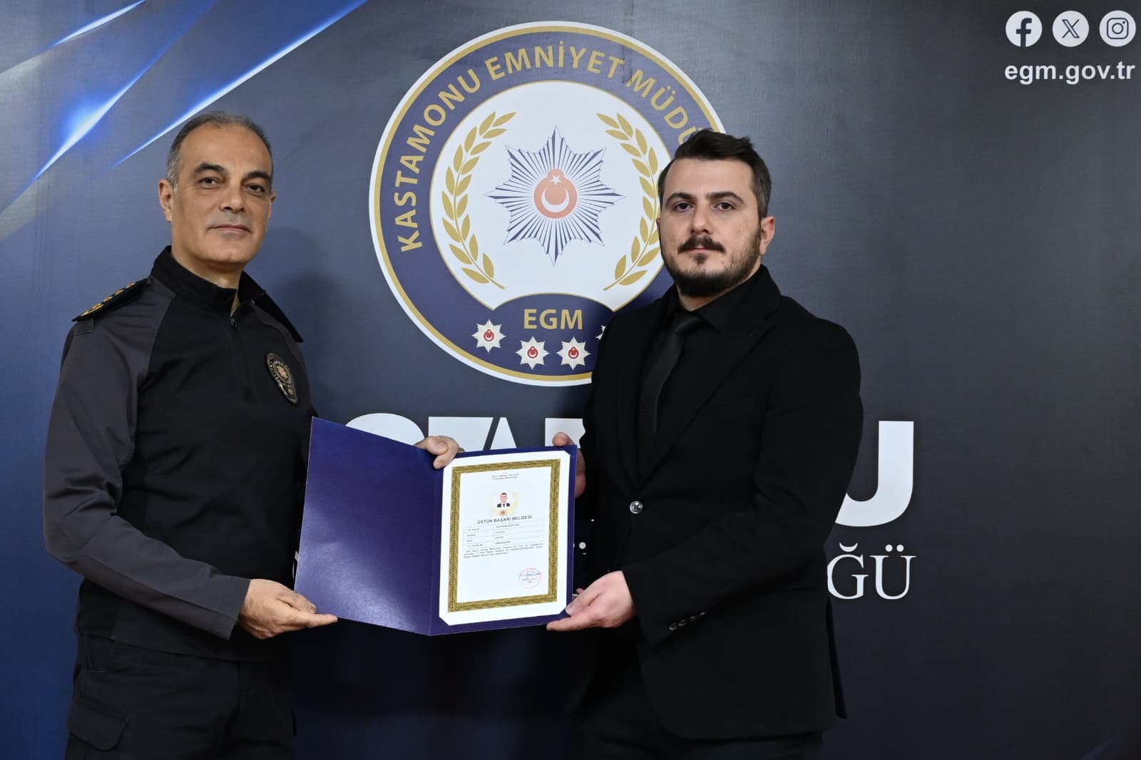 Kastamonu'da Başarılı Personeller Ödüllendirildi 12