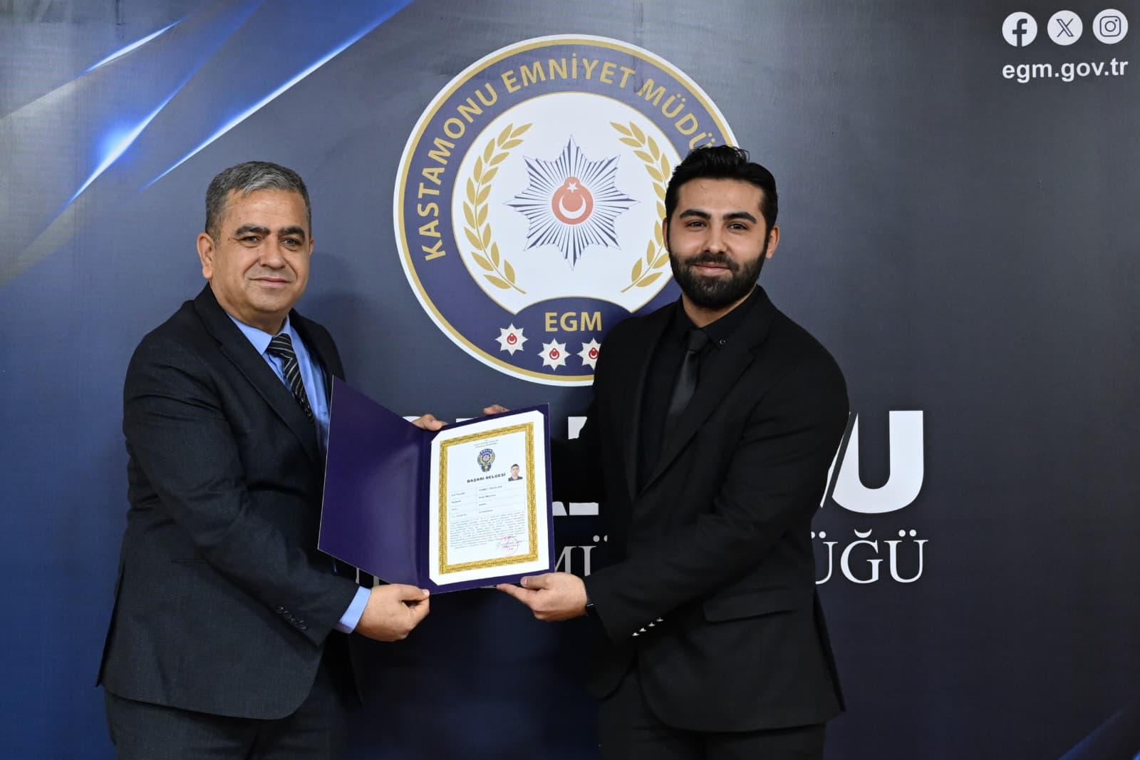 Kastamonu'da Başarılı Personeller Ödüllendirildi 14