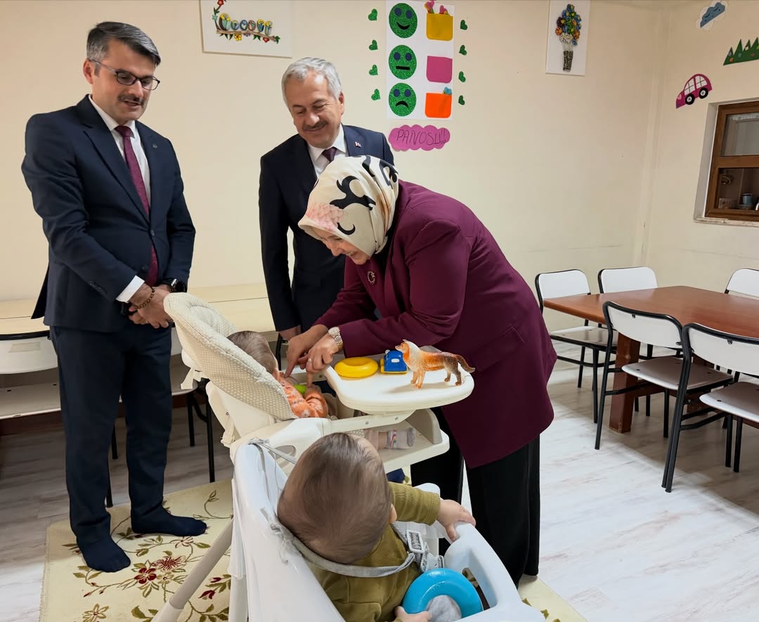 Kastamonu'da Çocuklara Moral Oldu Bakan Yardımcısı Talepleri Dinledi 6