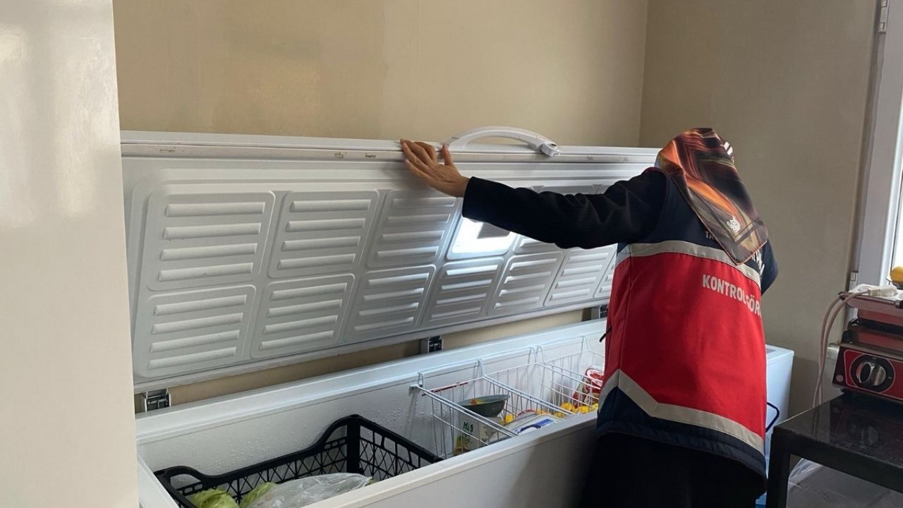 Kastamonu’da Gıdada Sıkı Kıskaç 12 İşletmeye Ceza Yağdı! (5)