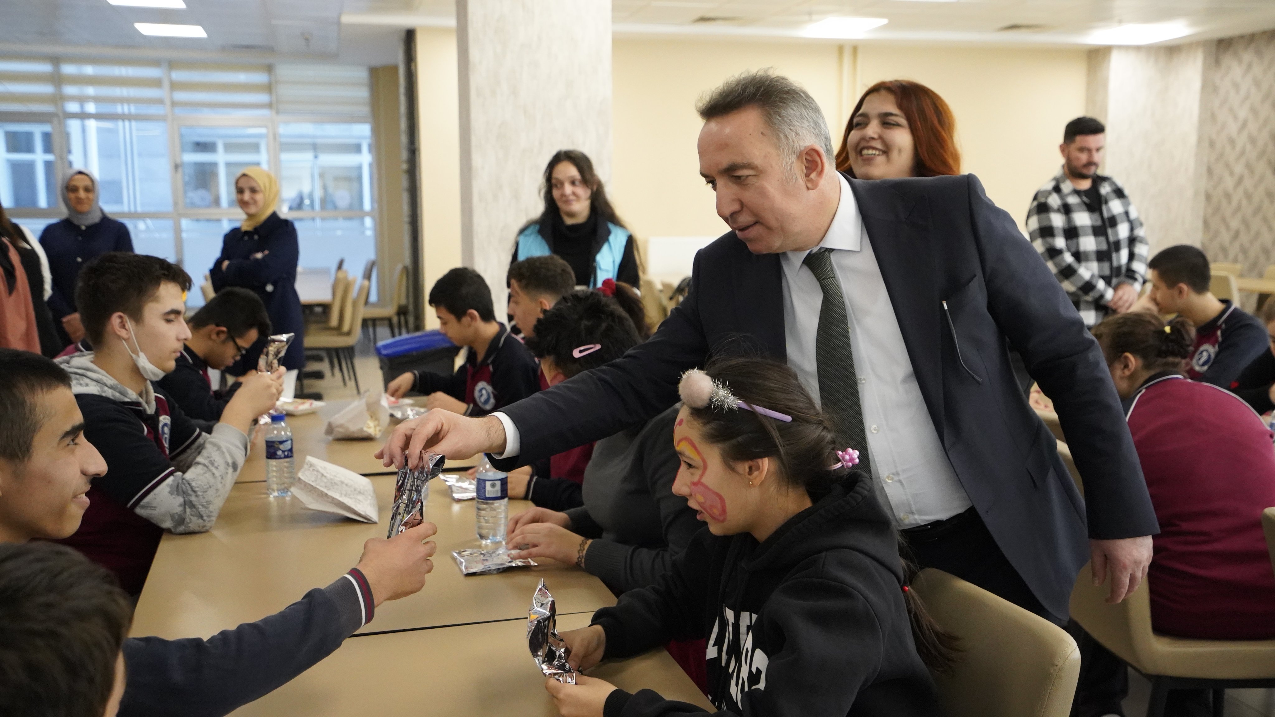 Kastamonu’da Gönüllülük Ruhu 5 Aralık’ta Öne Çıktı 4
