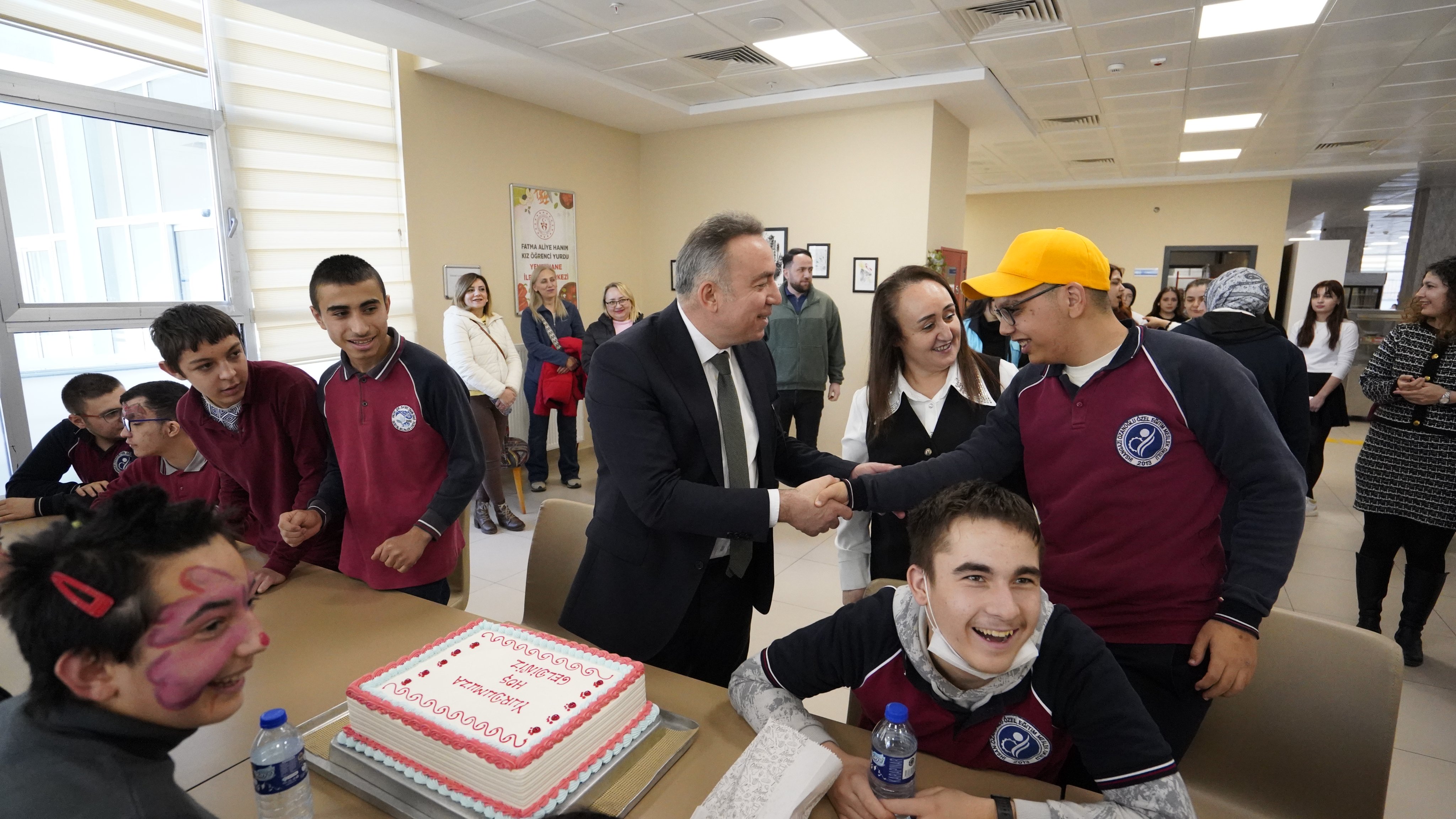 Kastamonu’da Gönüllülük Ruhu 5 Aralık’ta Öne Çıktı 6
