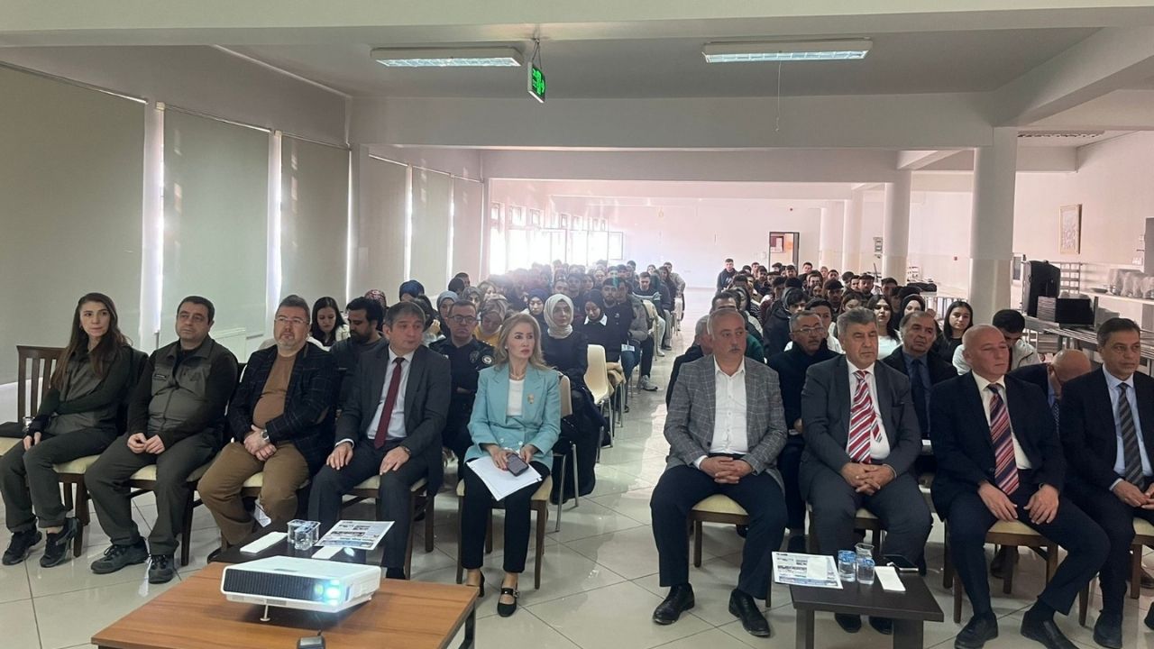 Kastamonu’da İklim Gündemi ‘İklim Krizine Karşı Doğal Direnç Ve Yeşil Ekonomi’ (5)