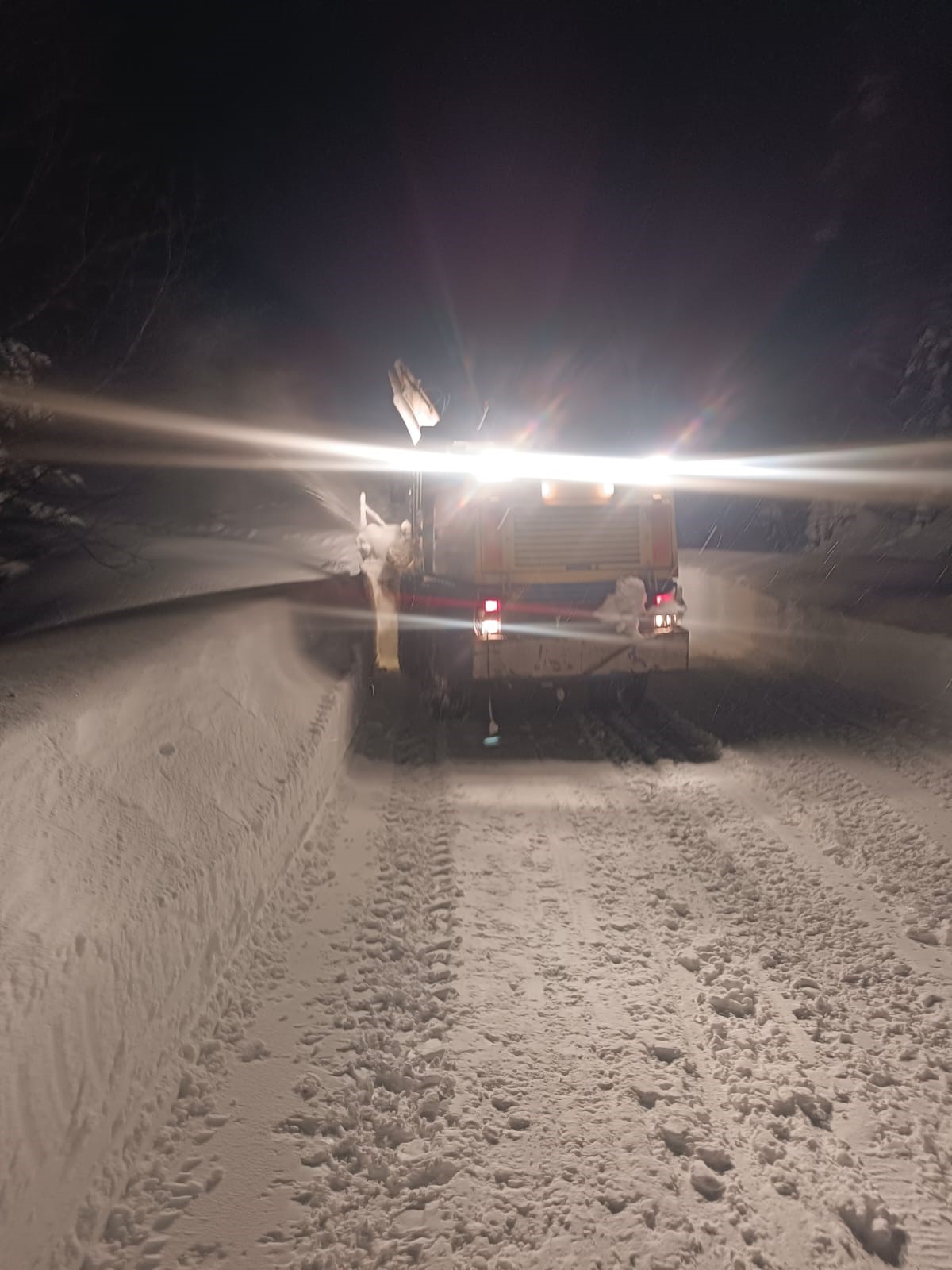 Kastamonu'da Kar Engeli Kapalı Köy Yolu Sayısı 377'Ye Düştü! 2