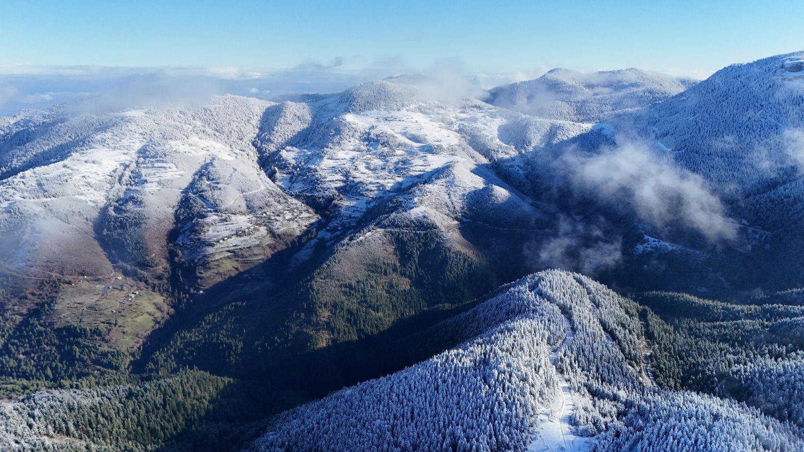 Kastamonu'da Kar Ve Sis Birleşti Büyüleyici Manzara Havadan Görüntülendi 12