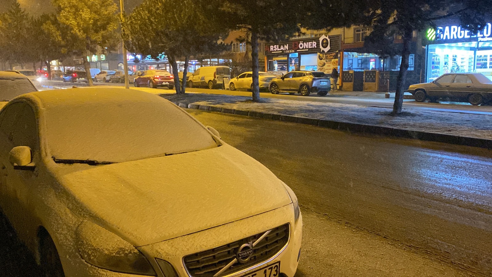 Kastamonu'da Kar Yağışı Etkili Oluyor! 202 Köy Yolu Kapandı Valilikten Uyarı Geldi! 4