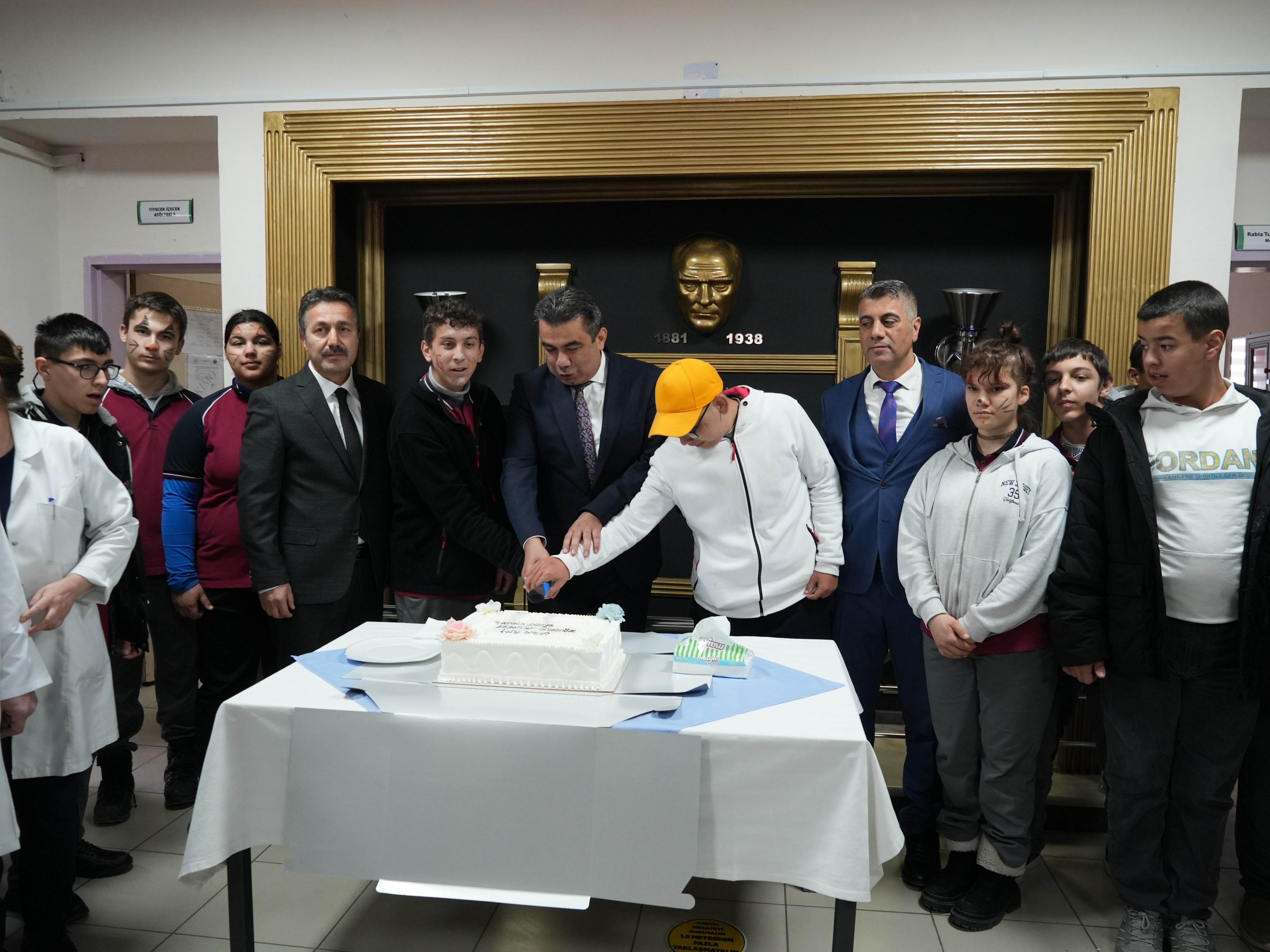 Kastamonu'da Özel Bireyler Eserlerini Sergiledi 6