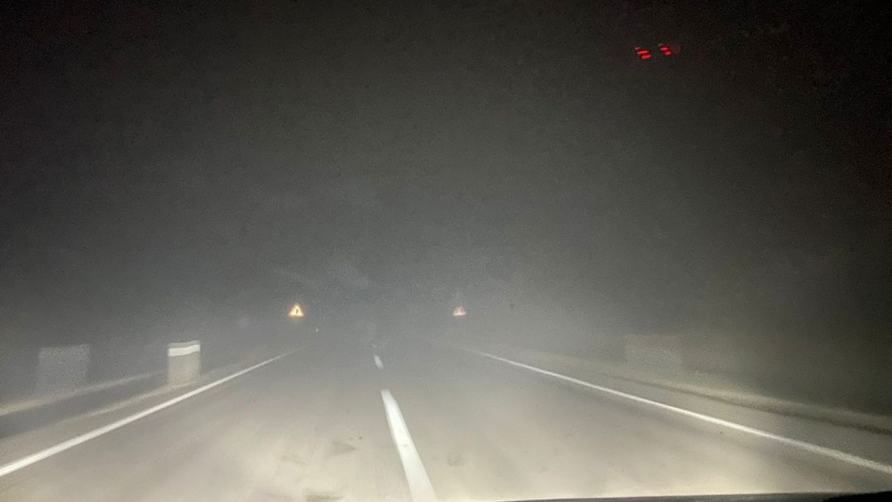 Kastamonu’da Sis Etkisini Artırdı Taşköprü Güzergahında Zor Anlar (1)