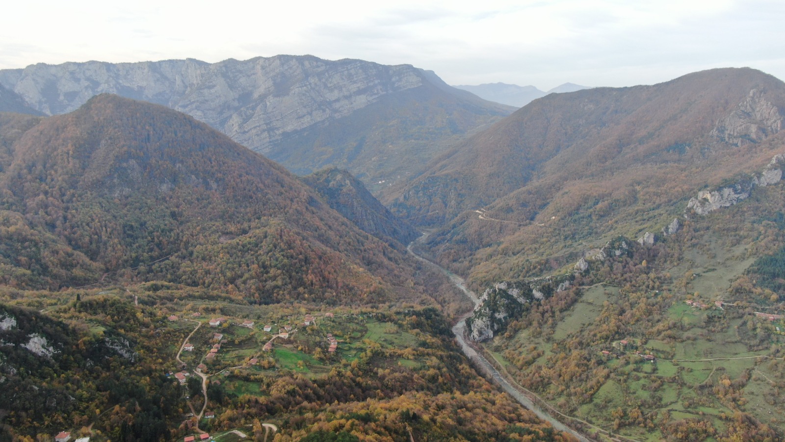 Kastamonu'da Sonbahara Bürünen Ormanlar Mest Ediyor 13