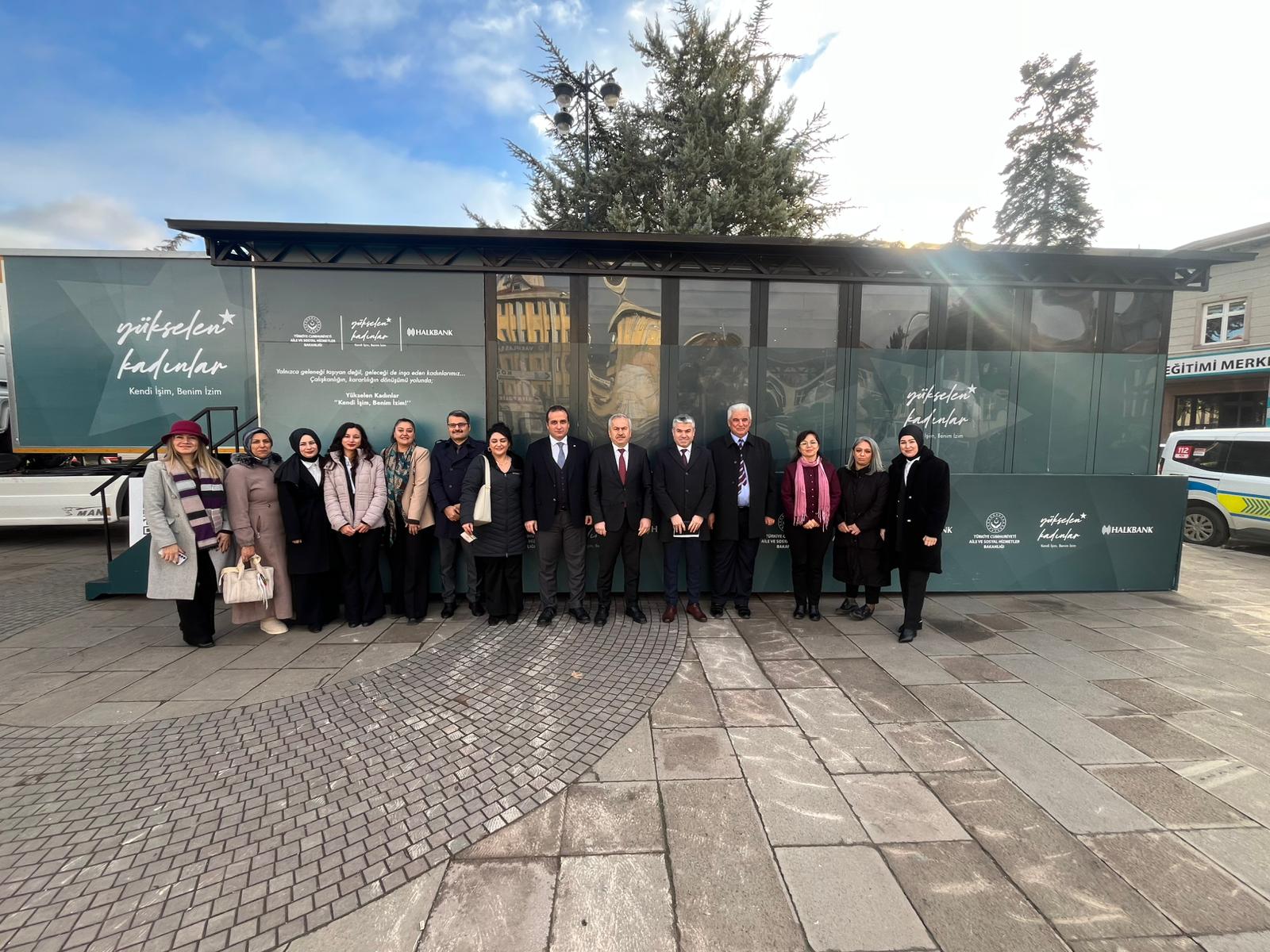 Kastamonu'da Tır Kuruldu 80 Kadın Kadın Eğitim Aldı! 13