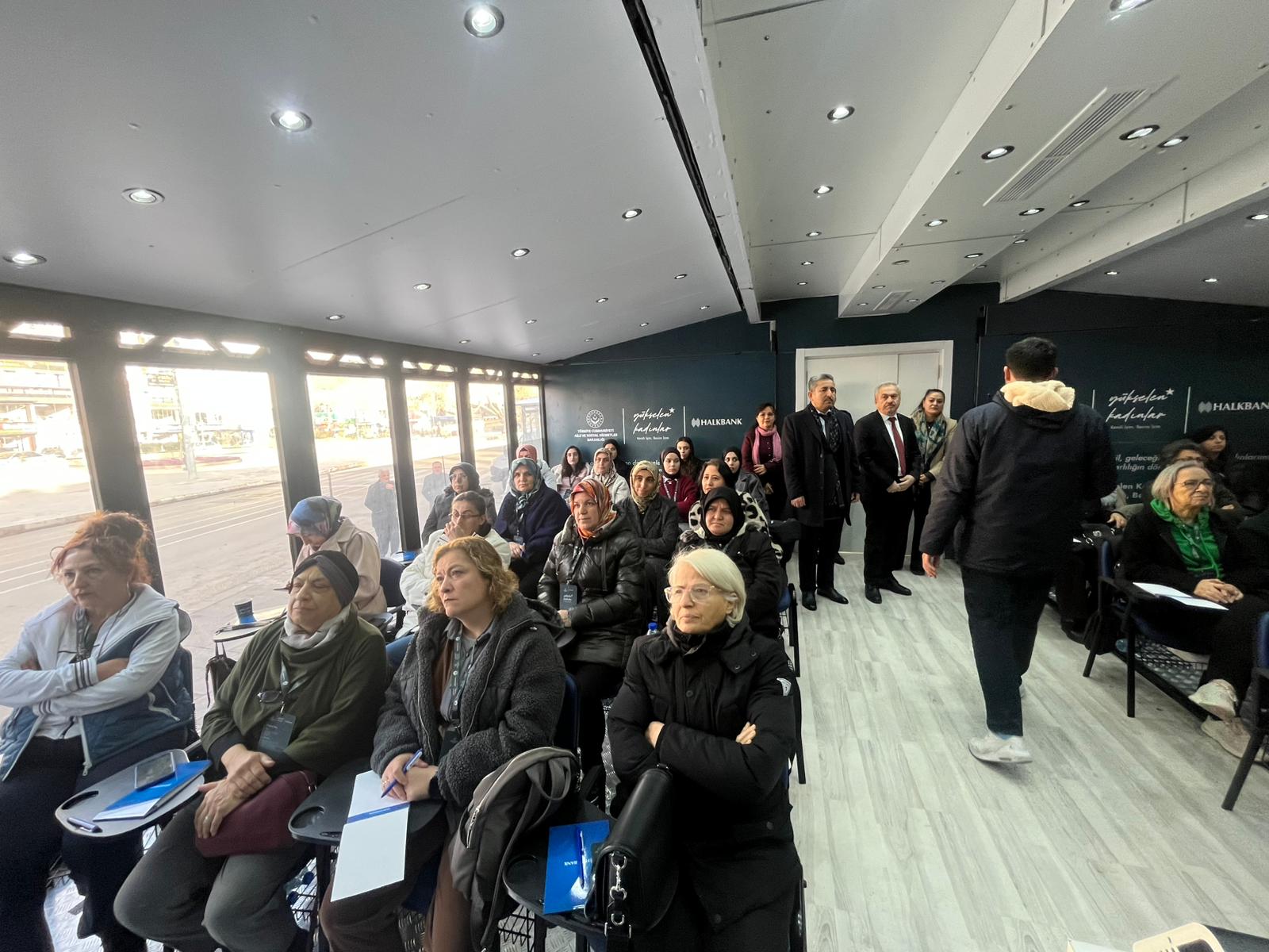 Kastamonu'da Tır Kuruldu 80 Kadın Kadın Eğitim Aldı! 2