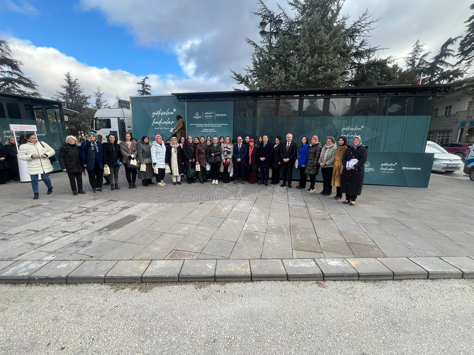 Kastamonu'da Tır Kuruldu 80 Kadın Kadın Eğitim Aldı! 28