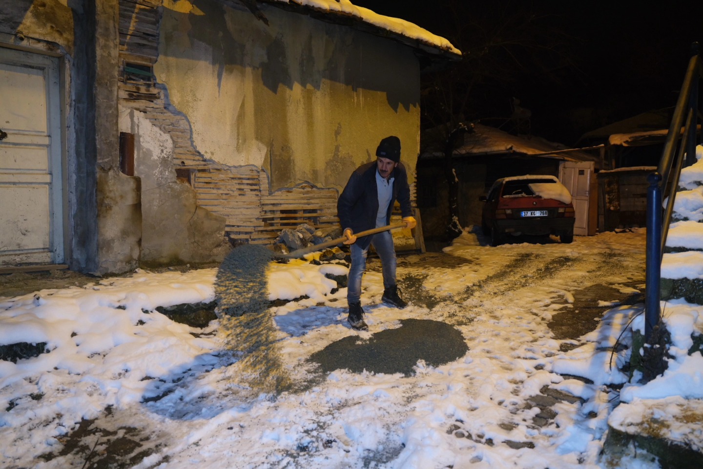 Kastamonu'da Yoğun Mesai Karla Mücadele Aralıksız Devam Ediyor 18