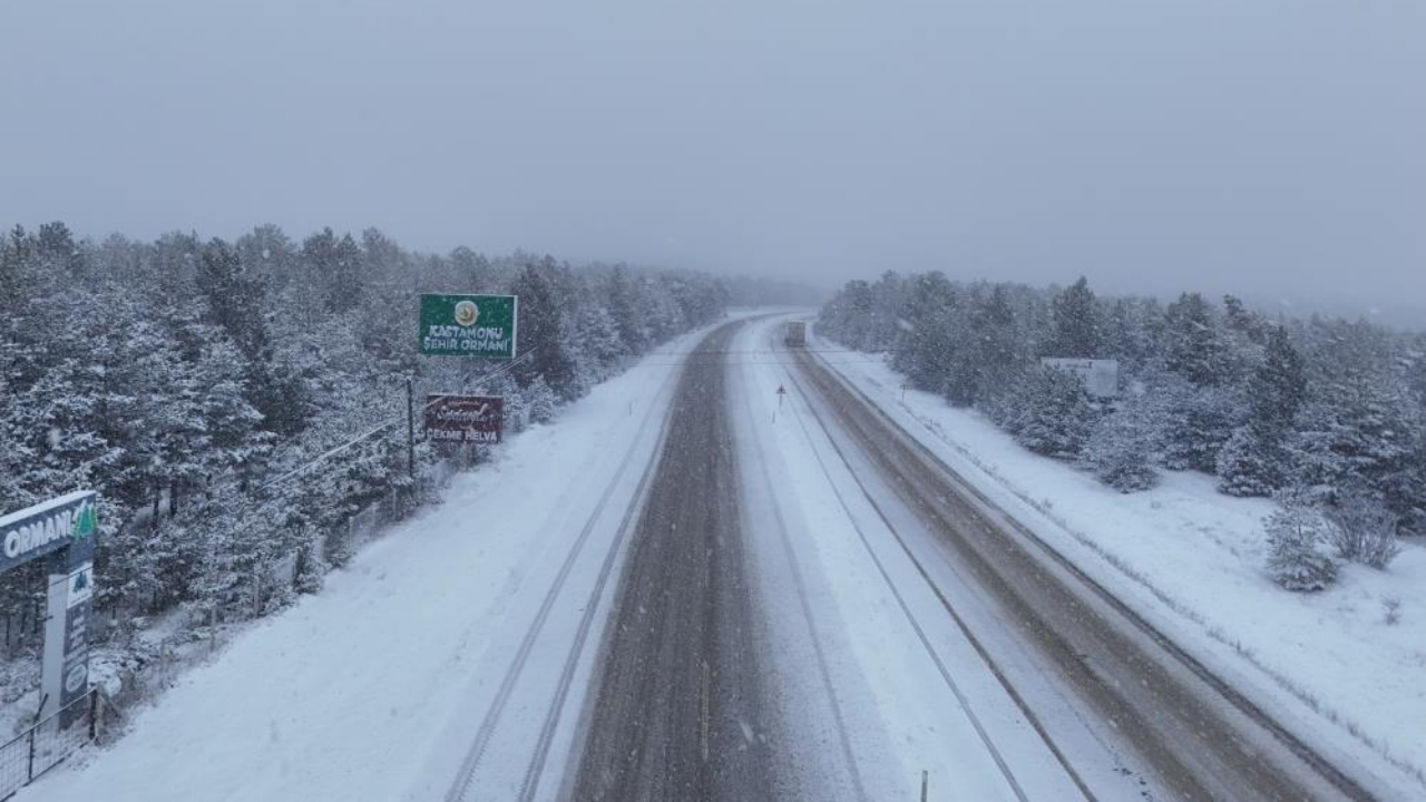 Kastamonu’da Yüksek Kesimler Kışa Teslim, Kar Etkili Oluyor (4)