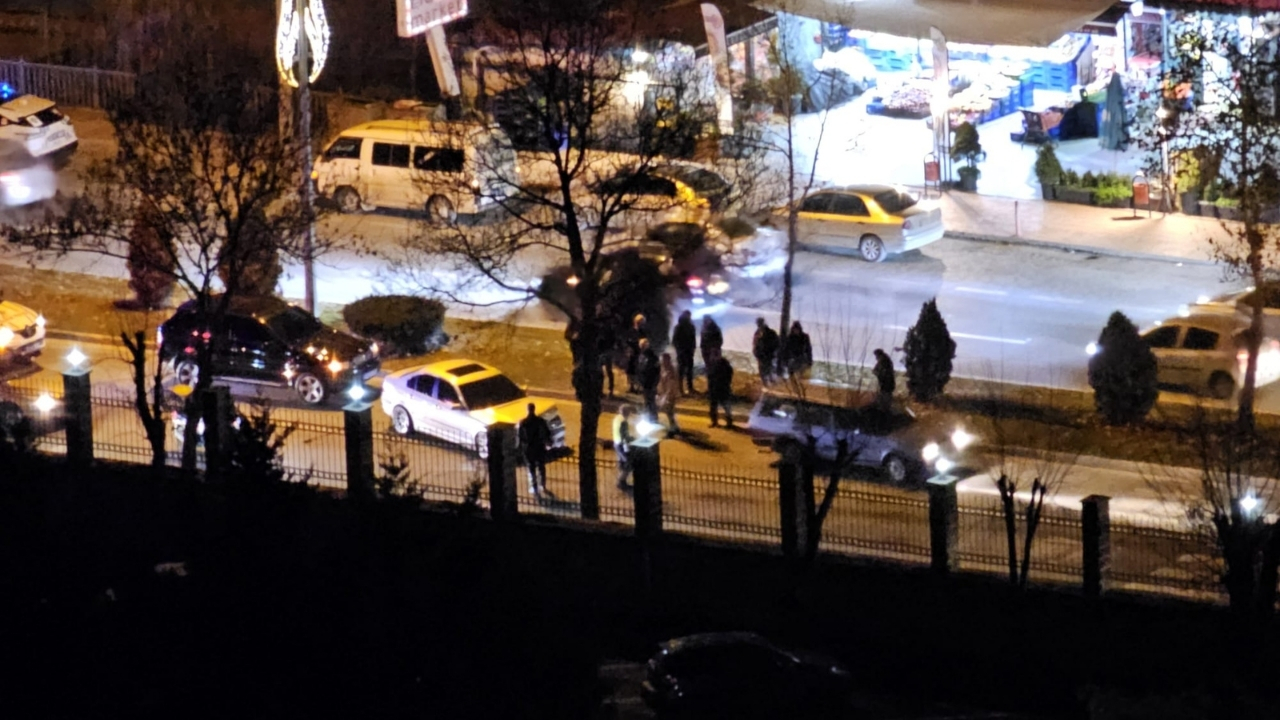 Kastamonu’da Zincirleme Kaza Araçlarda Maddi Hasar Oluştu (1)