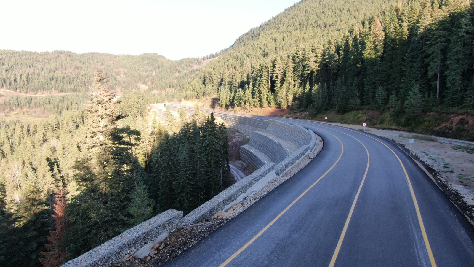 Kastamonu'daki Heyelanların Yaşandığı Dağ Çelik Ağlarla Örülüyor 52