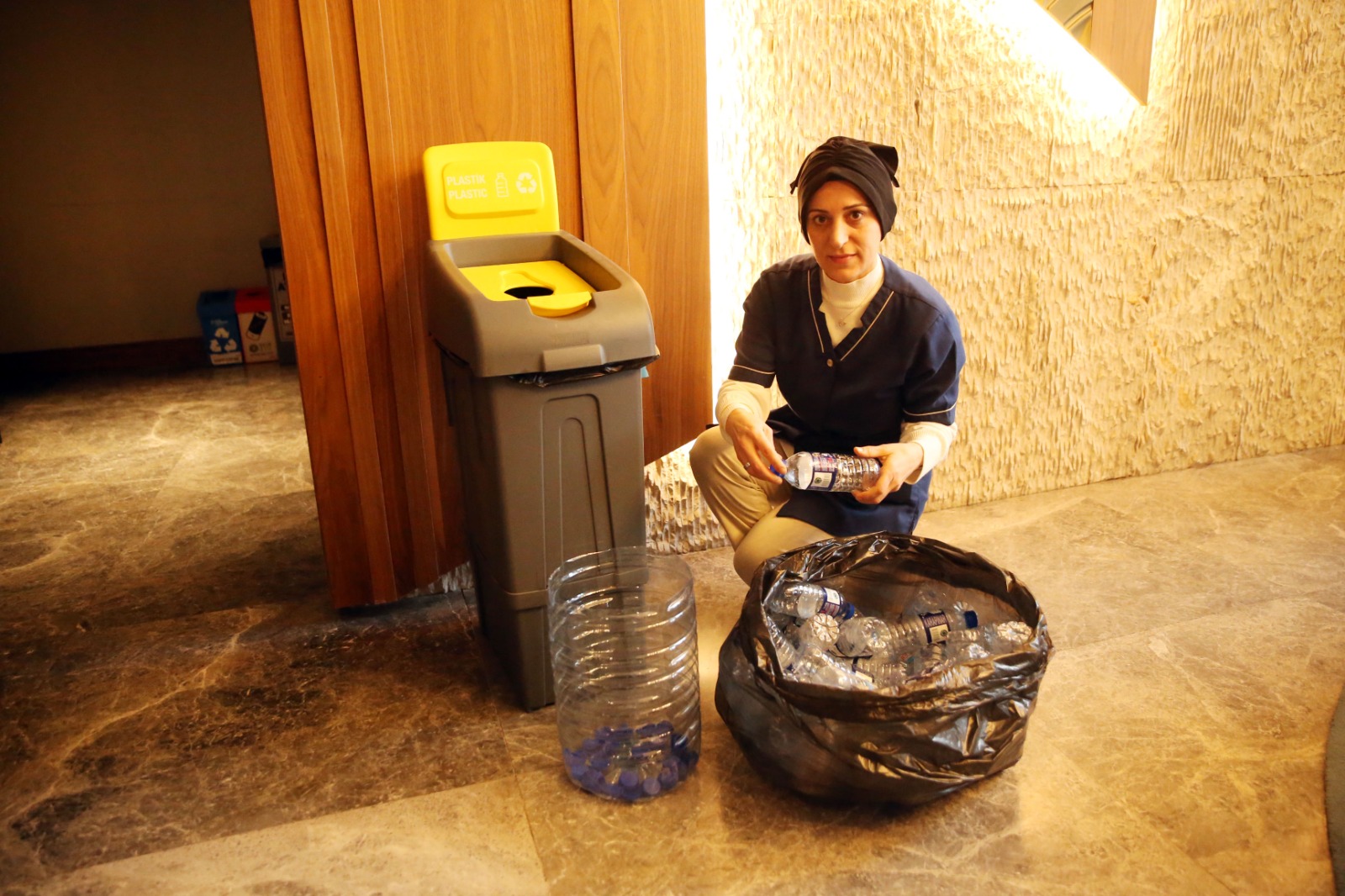 Kastamonu'daki Otelde Toplanan Kapaklar, Engellilere Tekerlekli Sandalye Oluyor 8