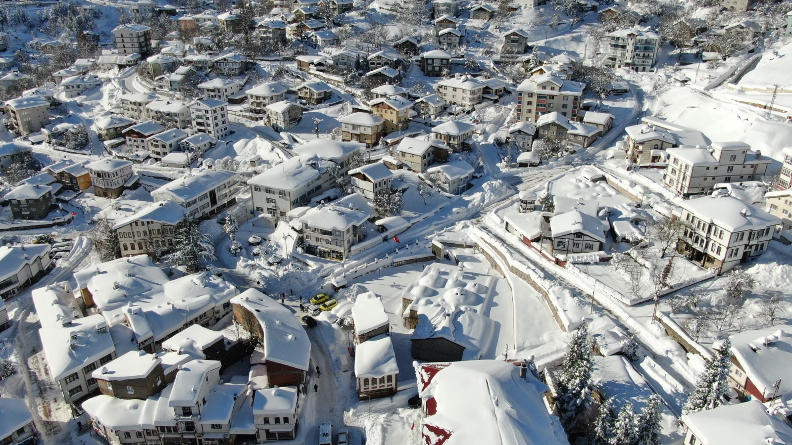 Kastamonu'nun Ilçelerinde Kar Kalınlığı 1,5 Metreyi Aştı Ortaya Çıkan Manzara Şaşırttı 14
