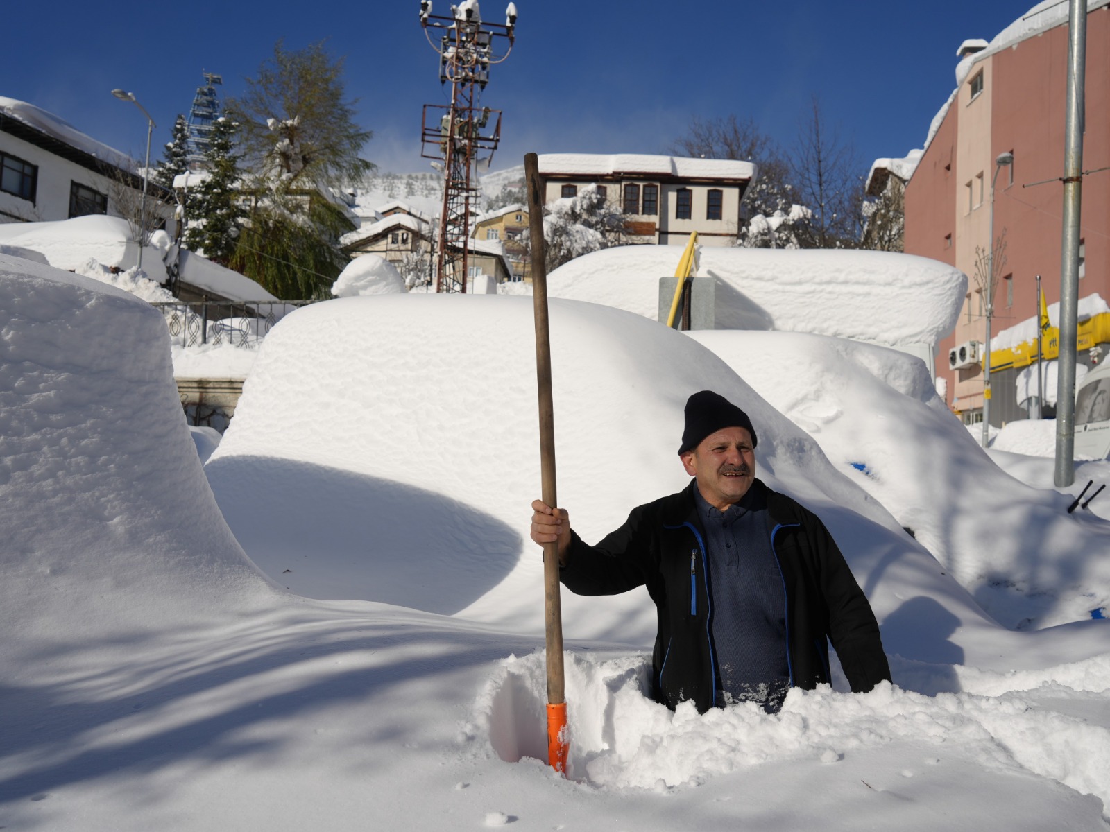 Kastamonu'nun Ilçelerinde Kar Kalınlığı 1,5 Metreyi Aştı Ortaya Çıkan Manzara Şaşırttı 2
