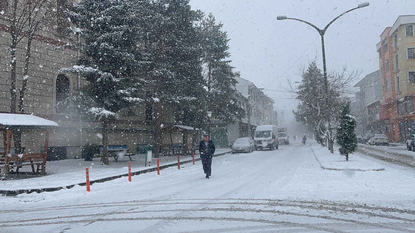 Kastamonu'nun Ilçesinde Çocuklar Karın Tadını Çıkardı 8
