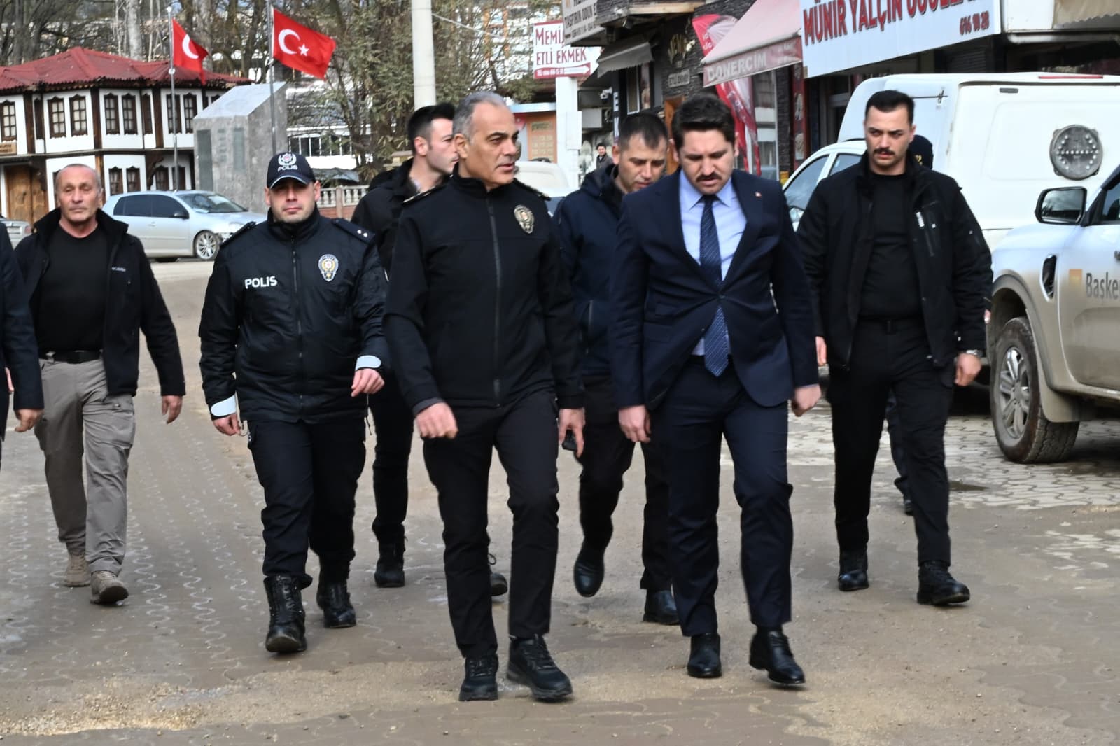 Kastamonu'nun Ilçesinde Güvenlik Ele Alındı! 4