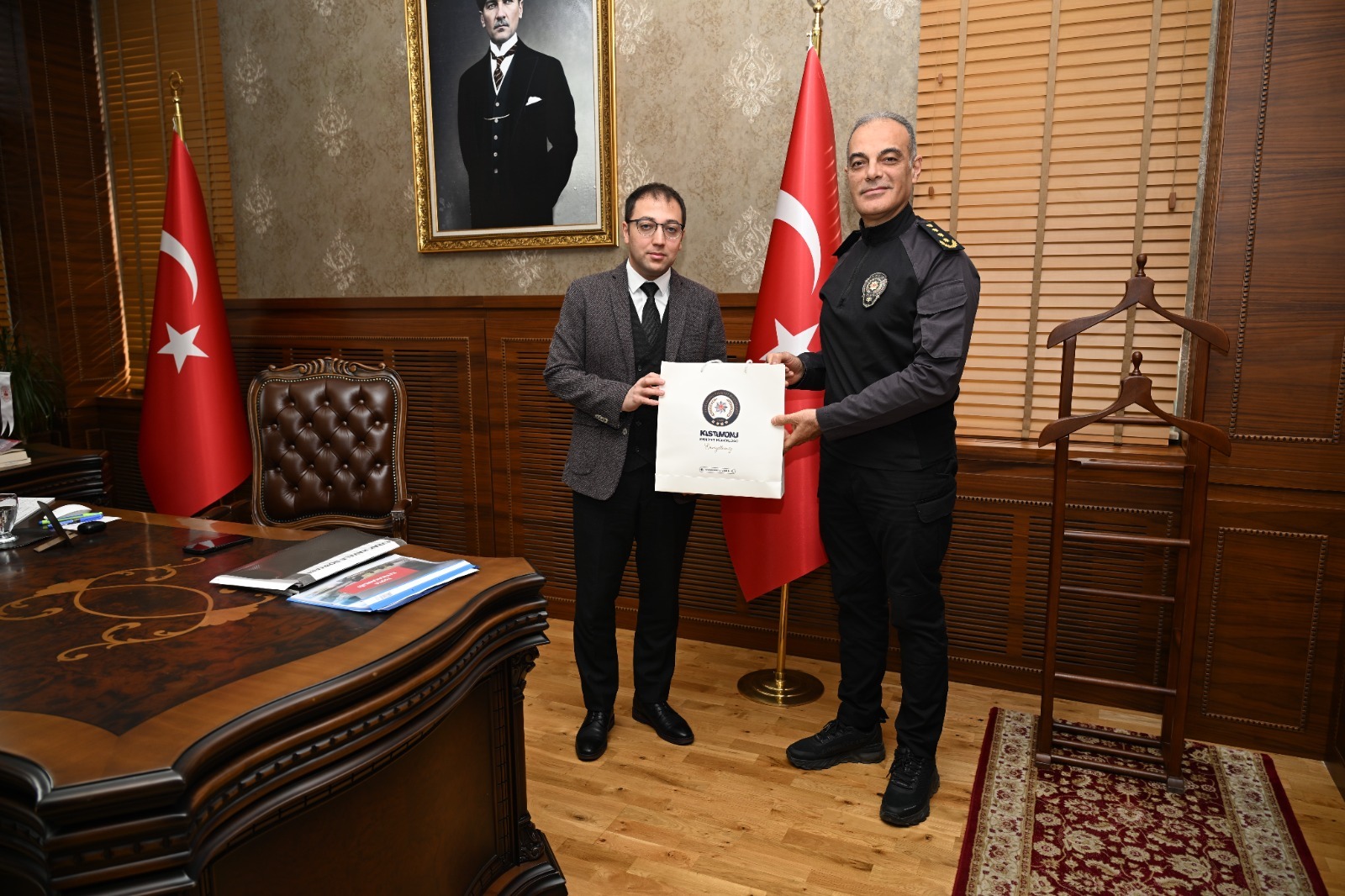 Kastamonu'nun Ilçesinde Güvenlik Ve Trafik Önlemleri Yerinde Incelendi 8