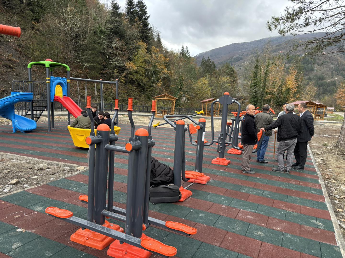 Kastamonu'nun Ilçesinde Yeni Yaşam Alanı Oluşturuluyor 400