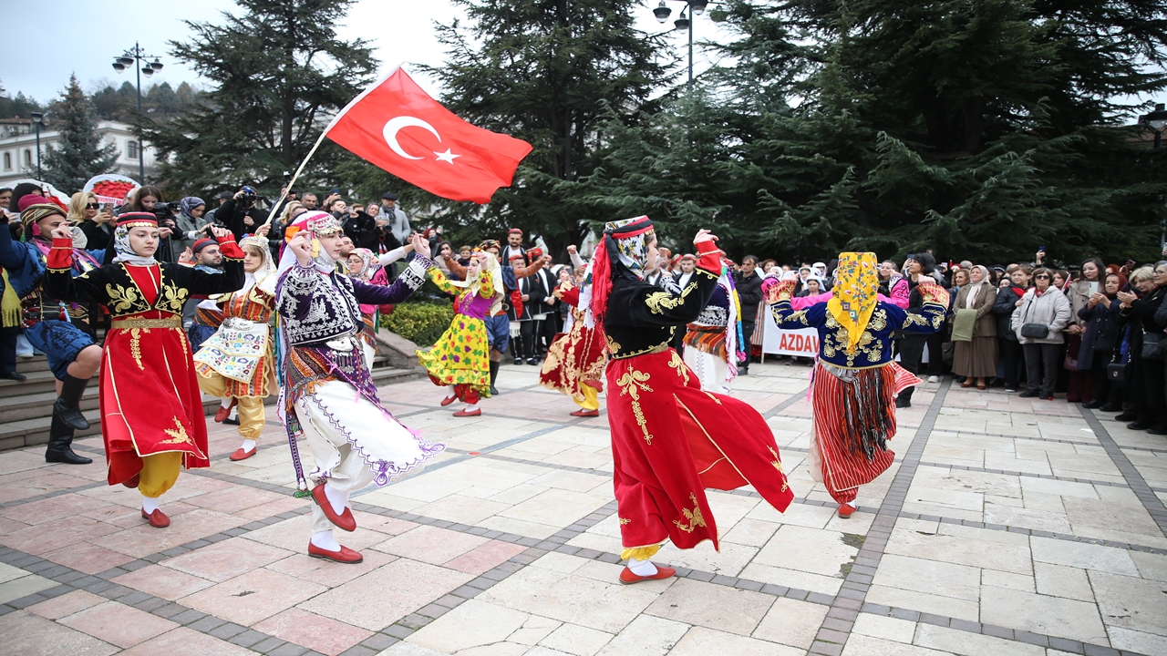 Kutlama 10 Aralık Bakan Yardımcı (3)