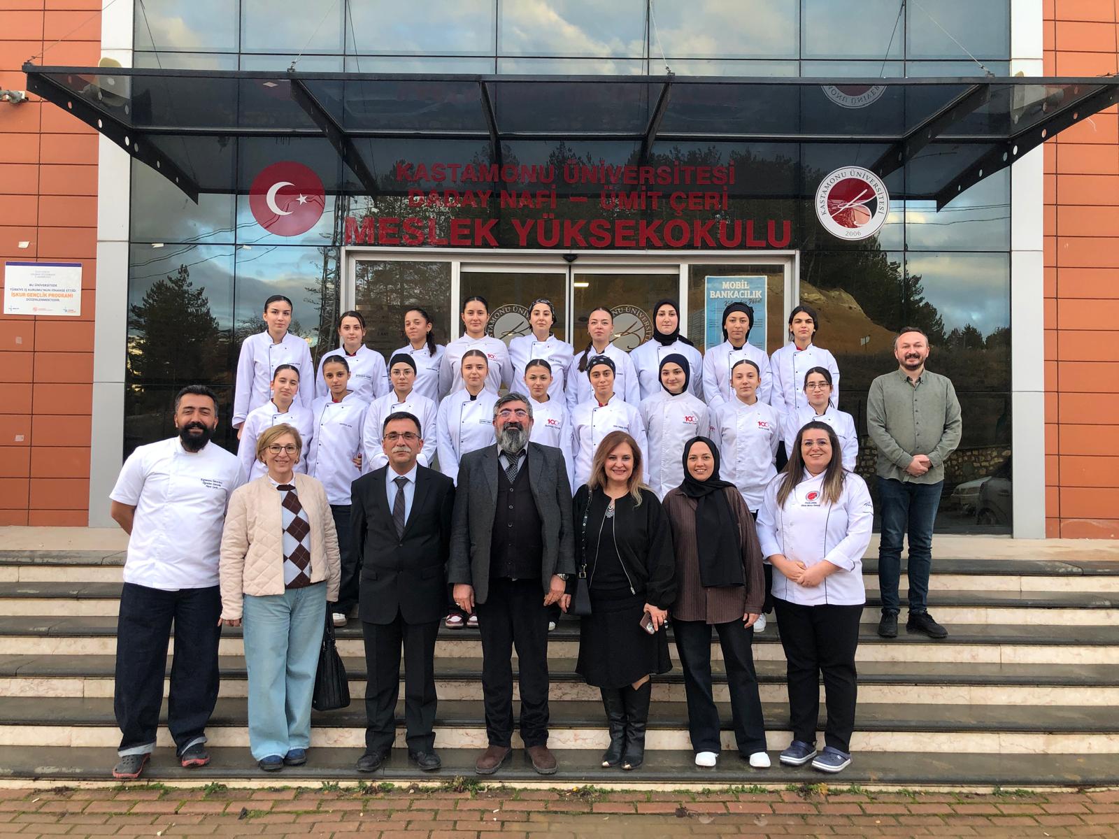 Lise Öğrencileri Kastamonu Üniversitesi’nde Genç Şef Oldu 88