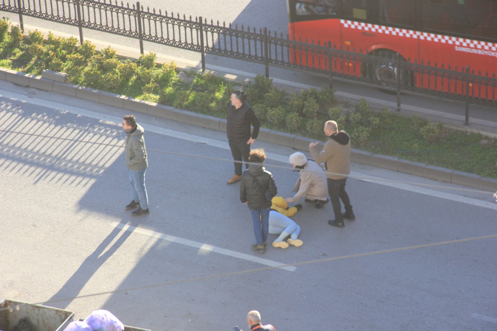 Motosiklet Ile Pikap Çarpıştı Kazada 1 Kişi Yaralandı 8