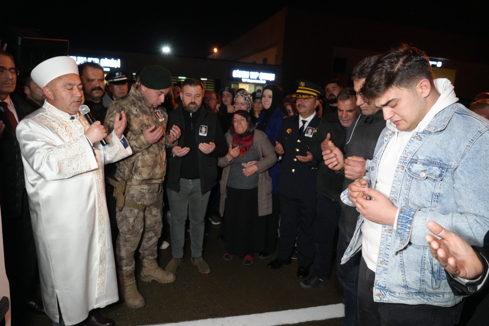 Operasyonda Şehit Olmuştu Naaşı Memleketine Getirildi 12