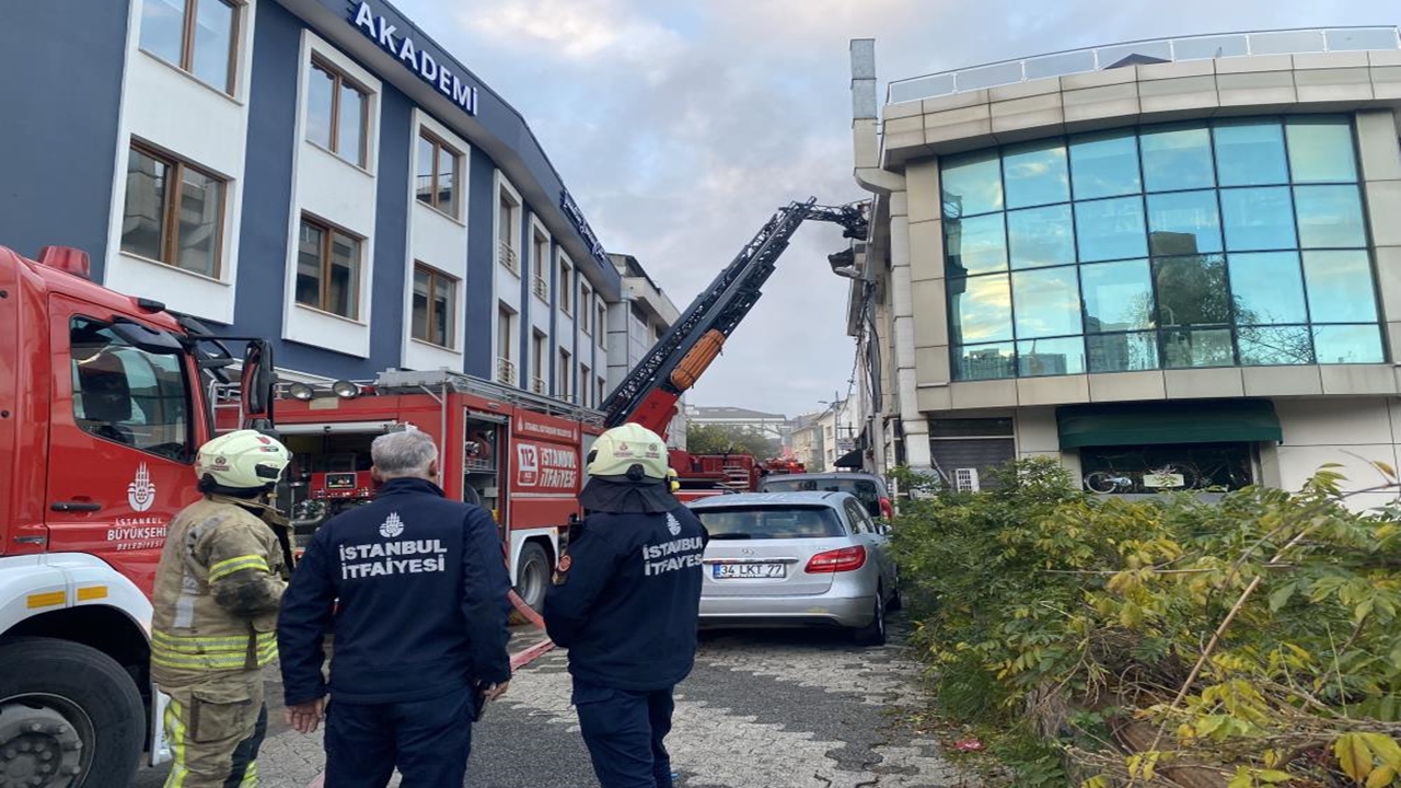 Otal Yangını Istanbul (3)